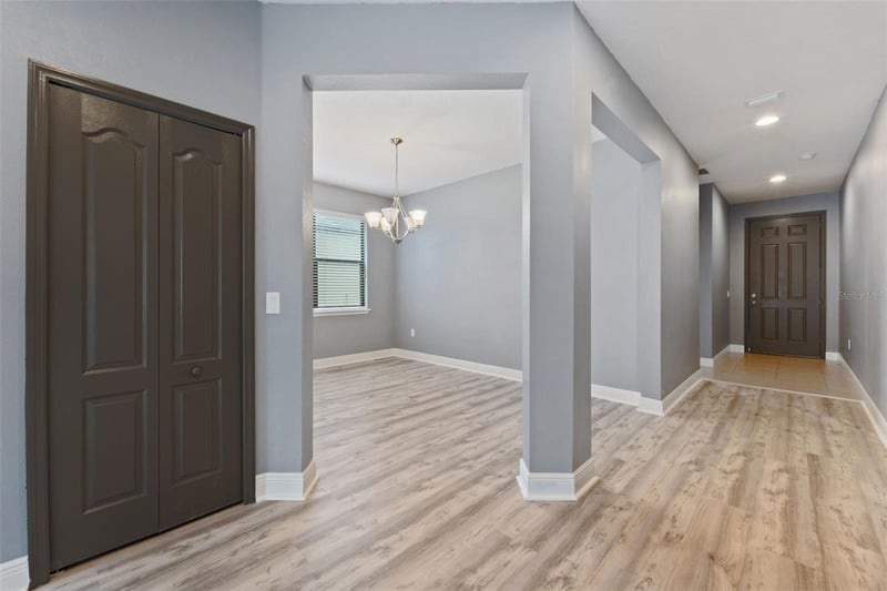 11006 Tahiti Isle Ln, Tampa, FL 33647