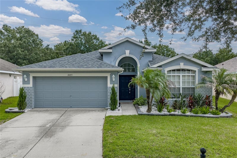 34455 Cliffcreek Ct, Wesley Chapel, FL 33545
