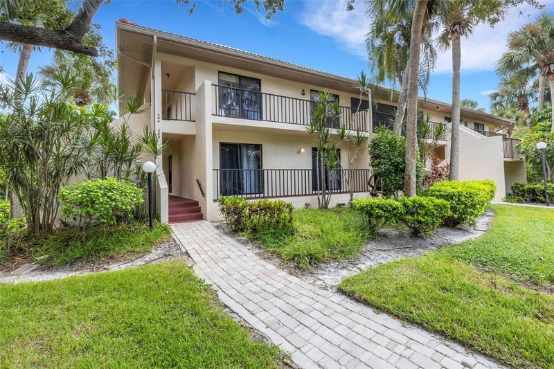 6462 Wild Oak Bay Blvd #244, Bradenton, FL 34210