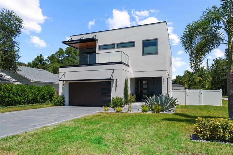 3301 W Paul Ave, Tampa, FL 33611
