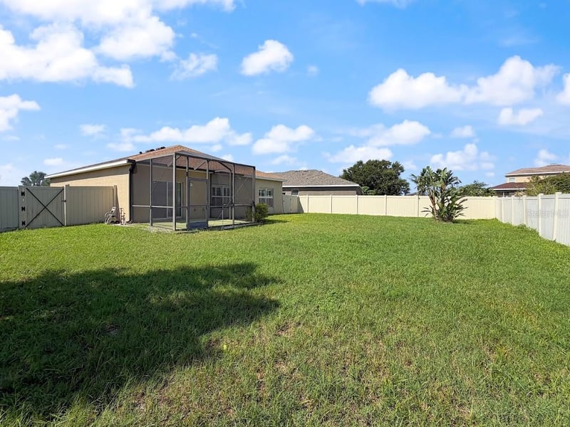 814 Parker Den Dr, Ruskin, FL 33570
