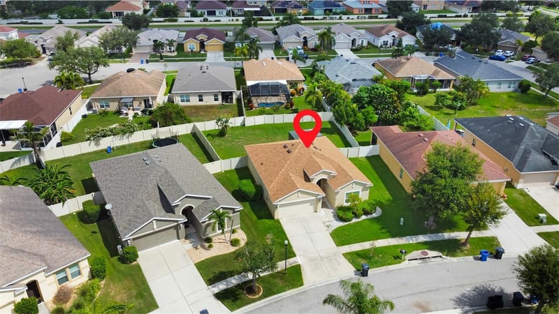 814 Parker Den Dr, Ruskin, FL 33570