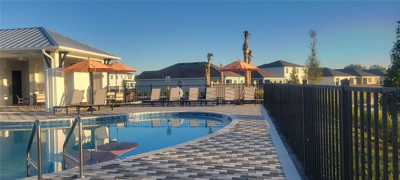 10916 37th Ave E, Palmetto, FL 34221