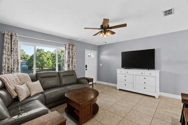 4817 Drift Tide Dr, New Port Richey, FL 34652