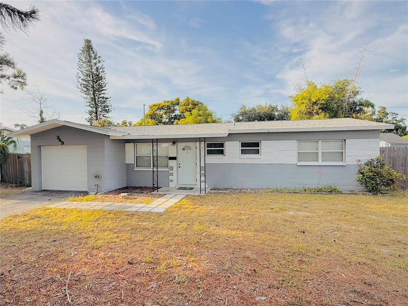 349 Dolphin Ave SE, St Petersburg, FL 33705