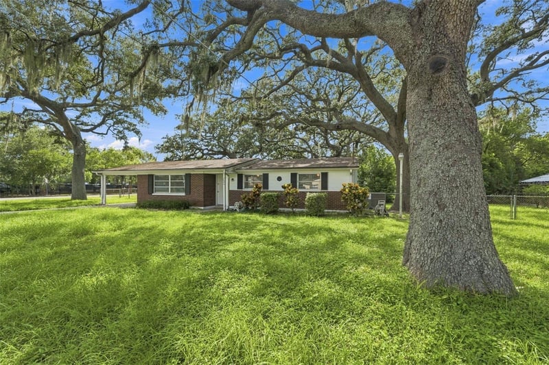 7602 N Boulevard, Tampa, FL 33604
