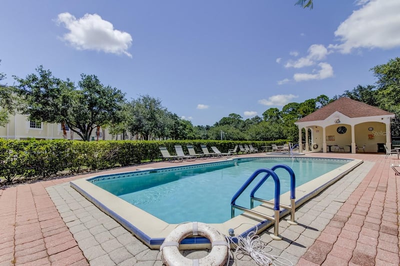129 Brent Cir, Oldsmar, FL 34677