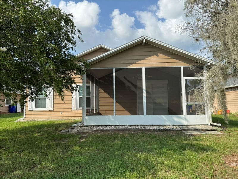 37414 Castleberry Dr, Zephyrhills, FL 33542