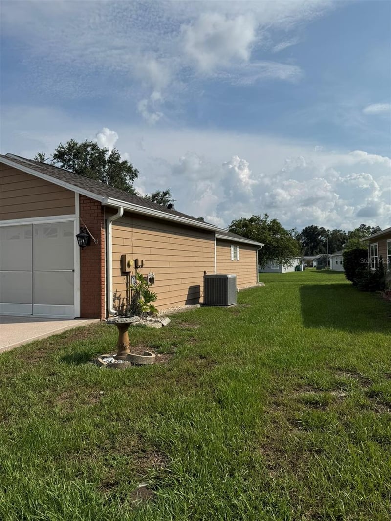 37414 Castleberry Dr, Zephyrhills, FL 33542