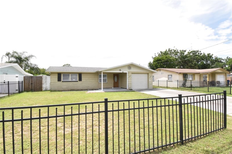 11025 Pickering Ln, Port Richey, FL 34668