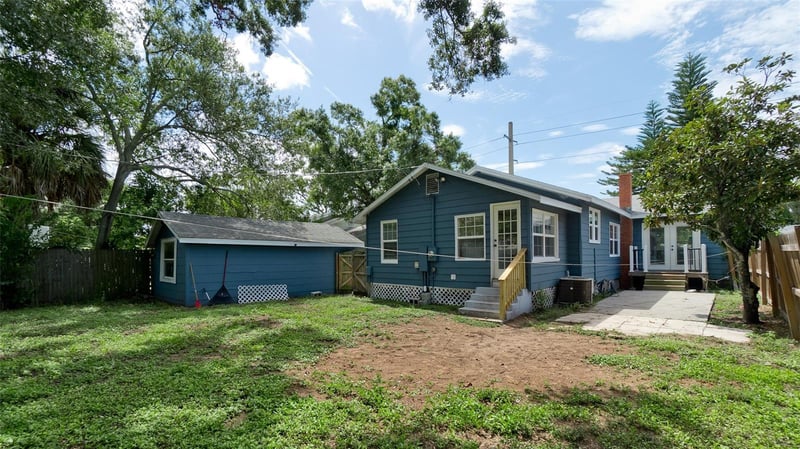 2914 9th Ave W, Bradenton, FL 34205