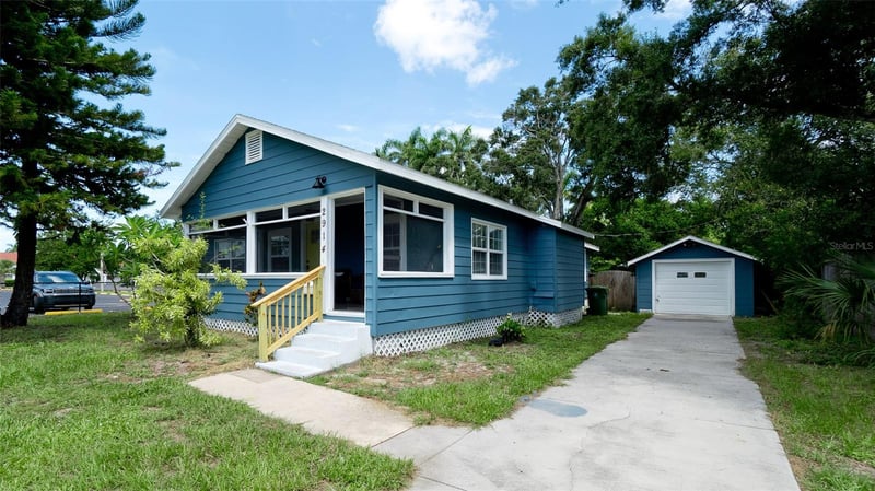 2914 9th Ave W, Bradenton, FL 34205