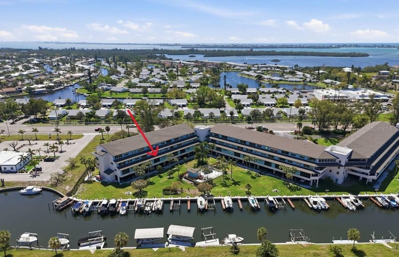 9604 Cortez Rd W #414, Bradenton, FL 34210