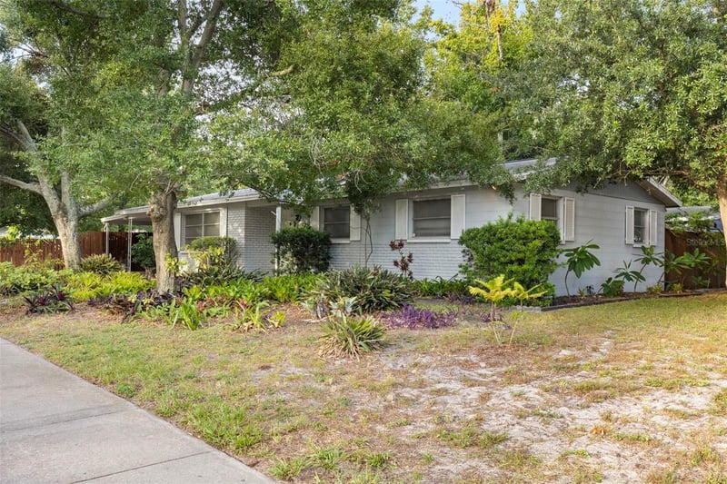 5801 S Lois Ave, Tampa, FL 33616