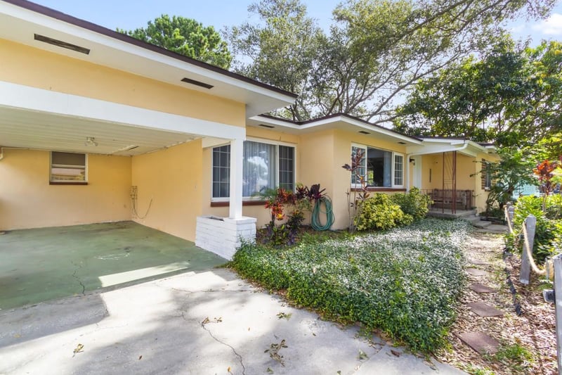 1512 Lime St, Clearwater, FL 33756
