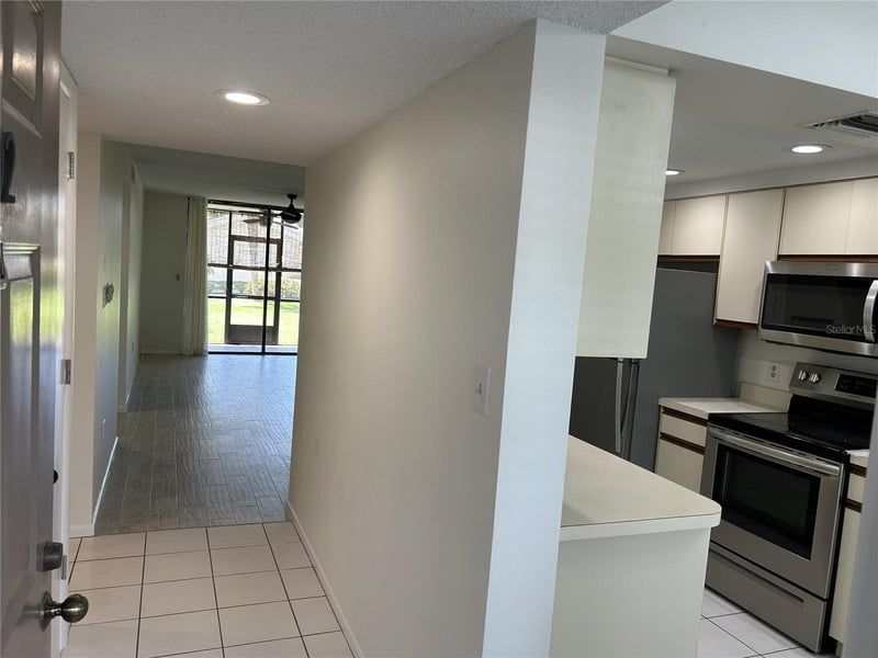 1316 Pasadena Ave S #102, South Pasadena, FL 33707