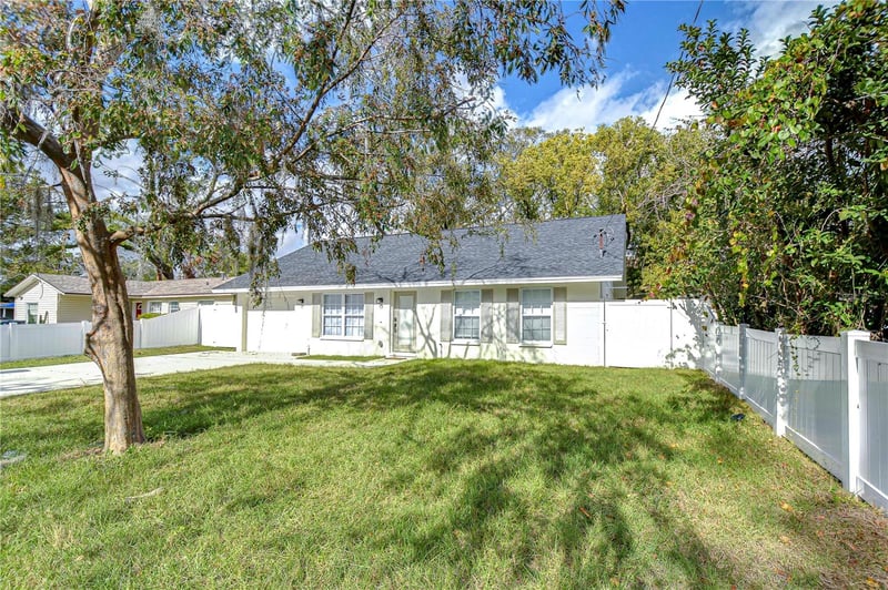 1205 W Hollywood St, Tampa, FL 33604