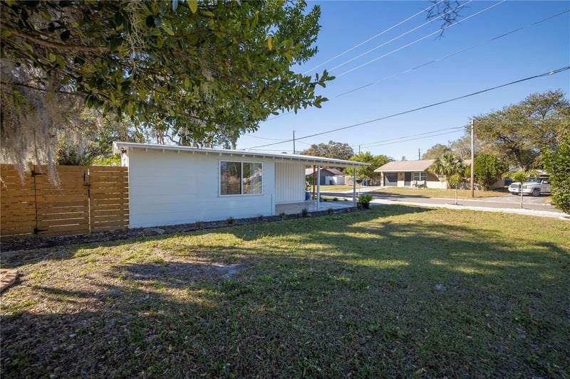 2400 46th St S, St Petersburg, FL 33711