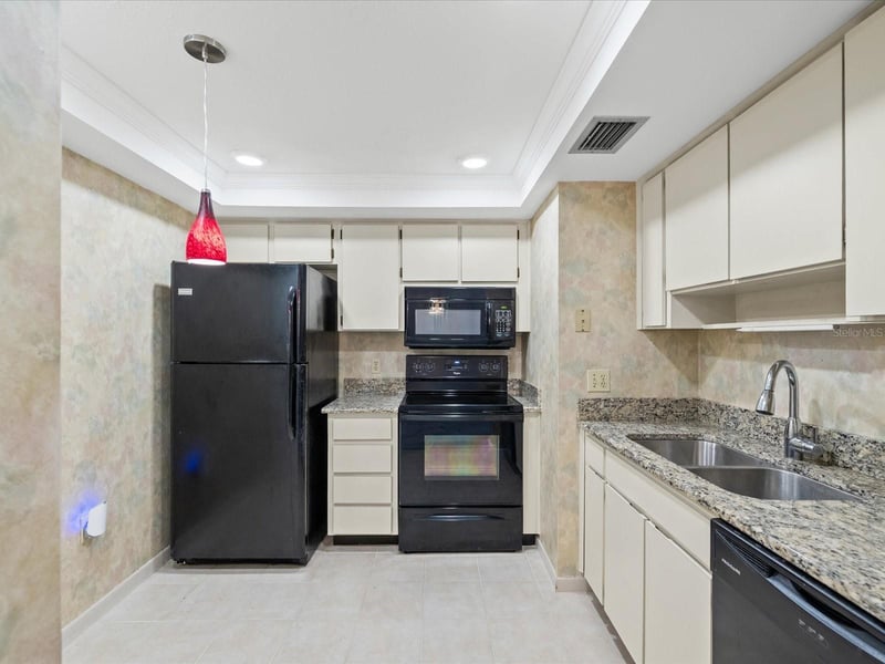 2971 Estancia Blvd #319, Clearwater, FL 33761