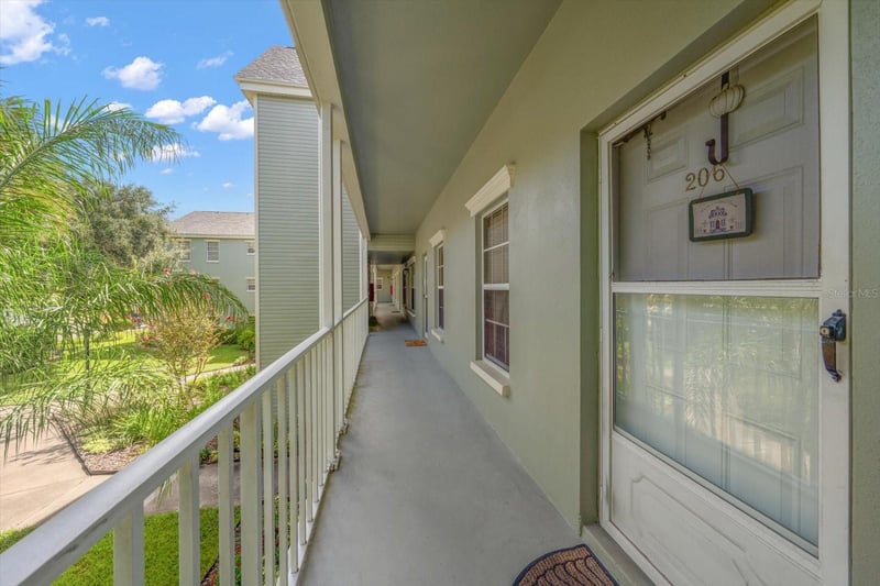 330 Promenade Dr #206, Dunedin, FL 34698