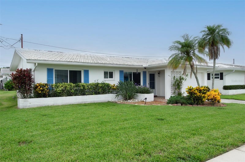 3710 98th Ave N, Pinellas Park, FL 33782