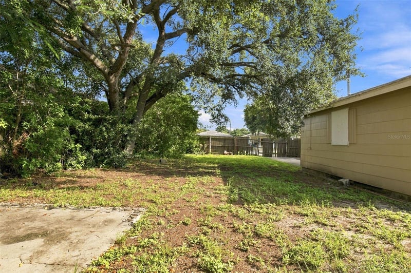 2848 Emerson Ave S, St Petersburg, FL 33712