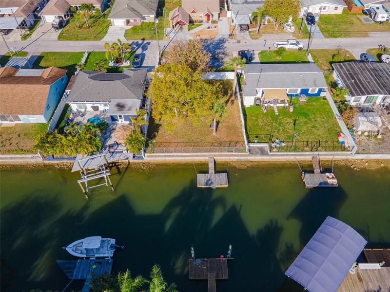13916 Berkowitz Ave, Hudson, FL 34667