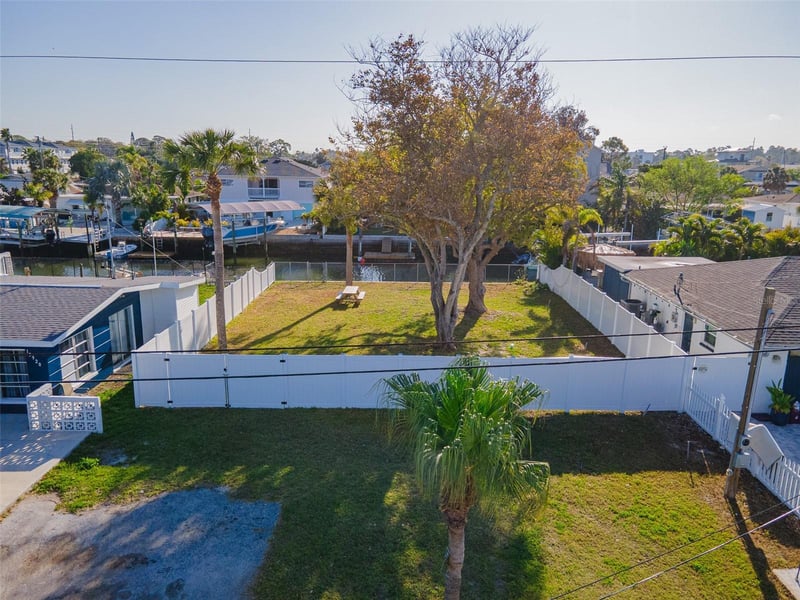 13916 Berkowitz Ave, Hudson, FL 34667