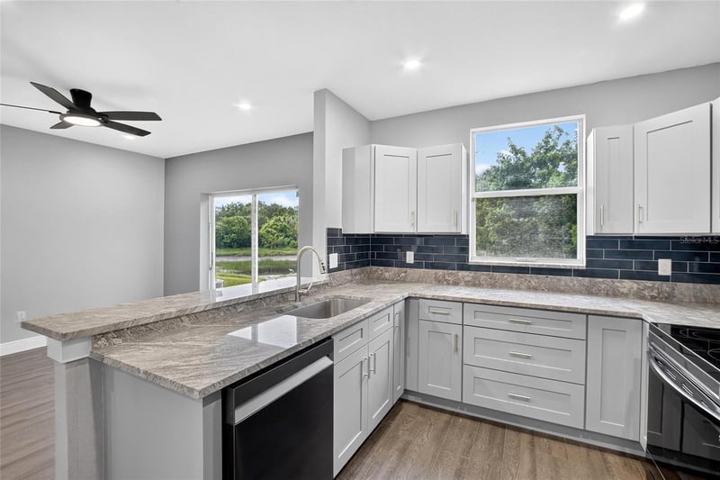 6236 Olivedale Dr, Riverview, FL 33578