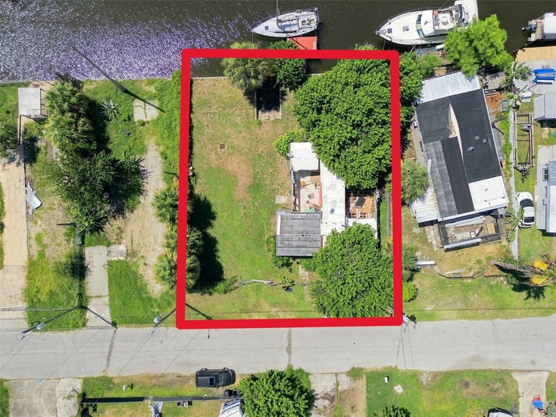 6732 Flicker Ln, Hudson, FL 34667
