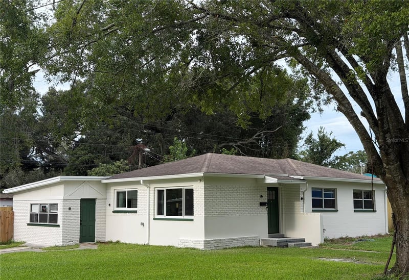 2002 E Hamilton Ave, Tampa, FL 33610