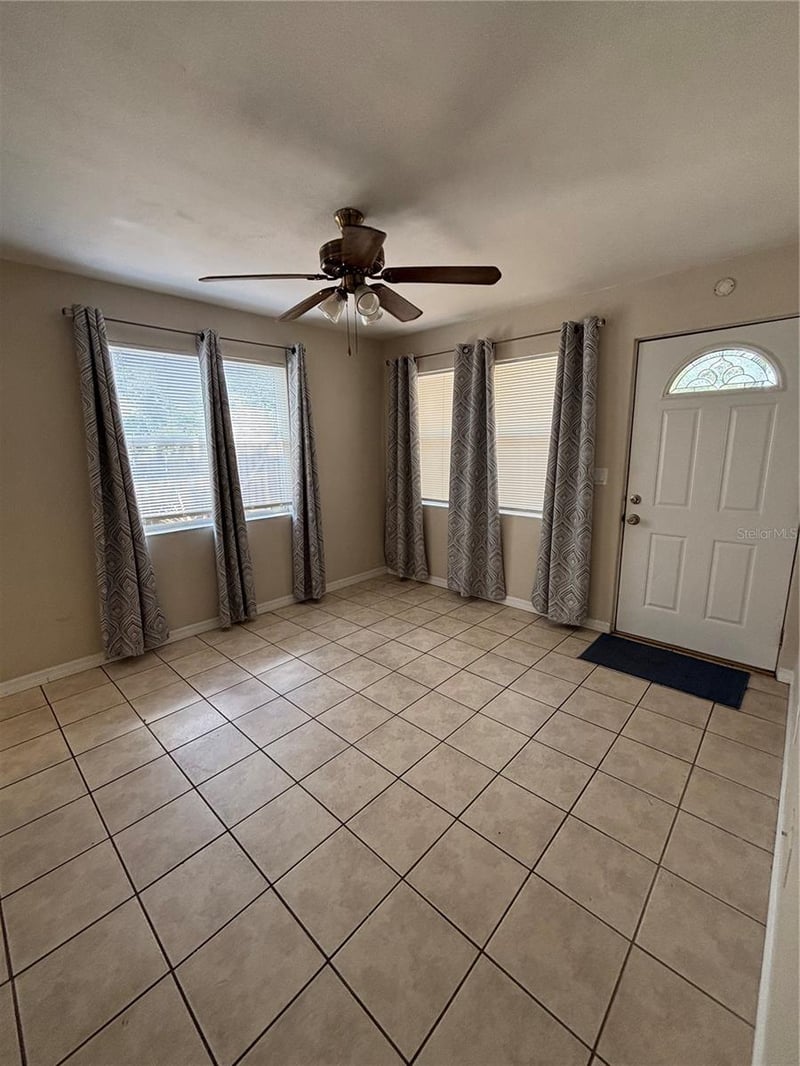 5135 39th Ave N, St Petersburg, FL 33709