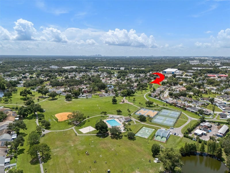 10318 Rosemount Dr, Tampa, FL 33624
