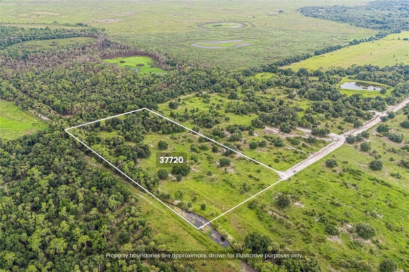 37720 Kville Rd, Myakka City, FL 34251