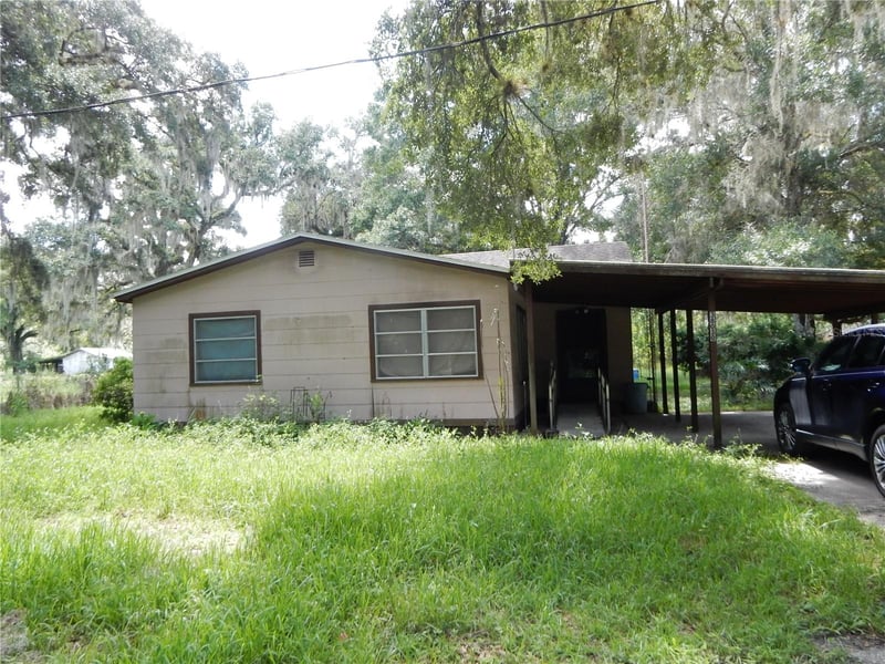 38036 Central Ave, Zephyrhills, FL 33540