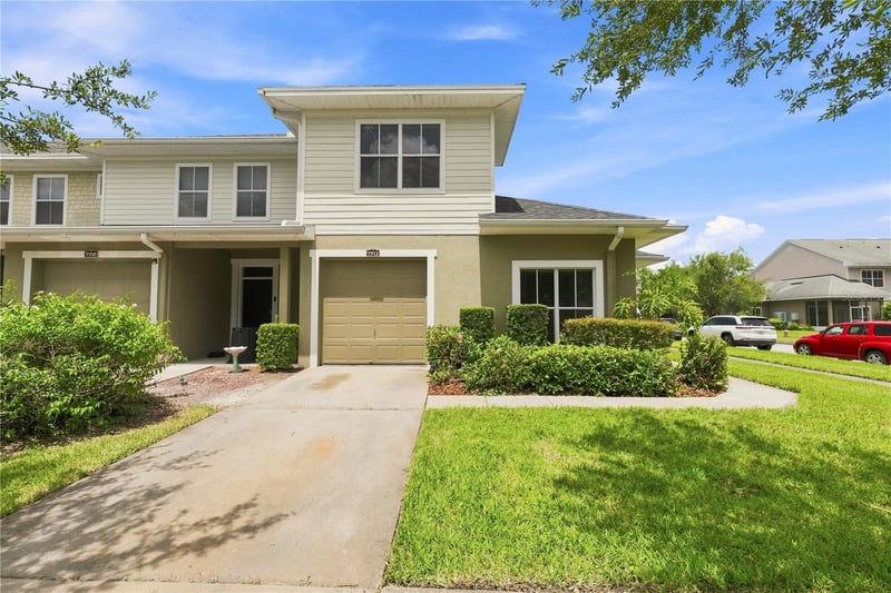 7912 Down Royal Rd, Tampa, FL 33610