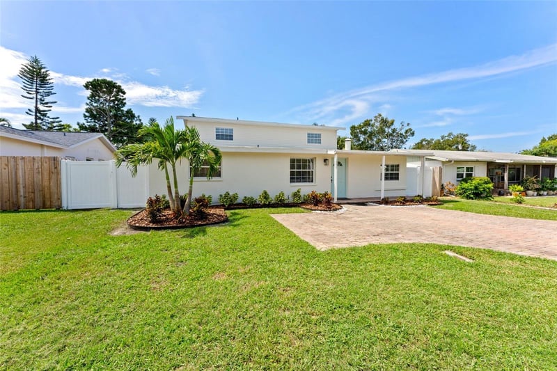 3298 21st Ave SW, Largo, FL 33774