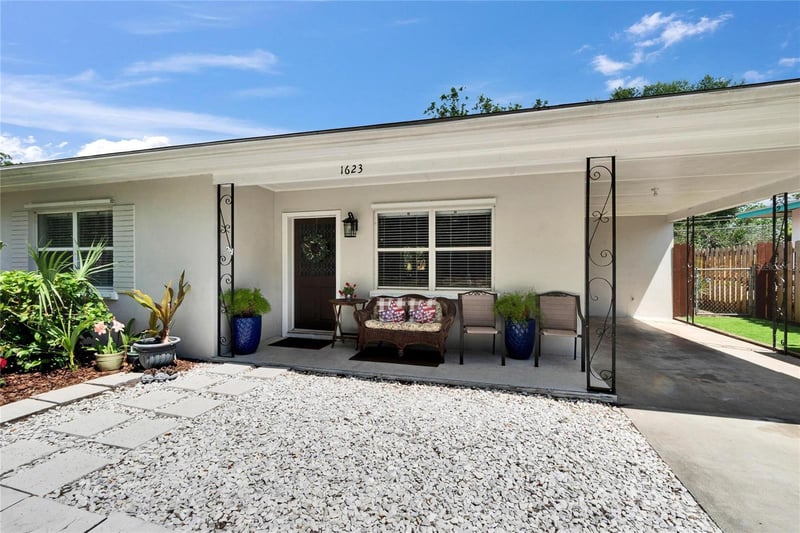1623 San Mateo Dr, Dunedin, FL 34698