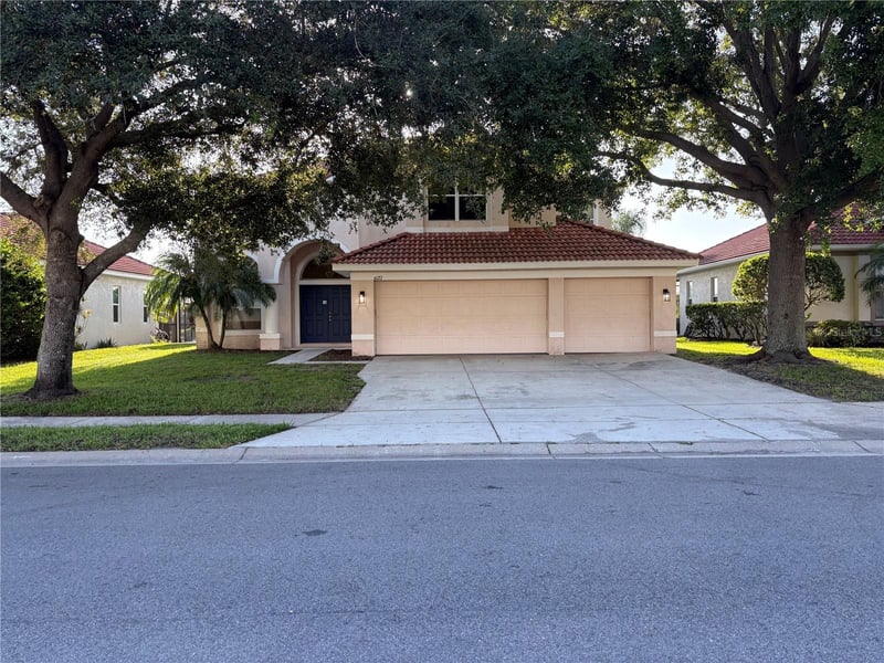 6127 46th St E, Bradenton, FL 34203