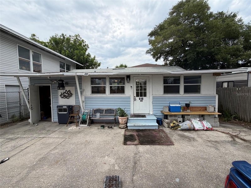 618 15th St N, St Petersburg, FL 33705