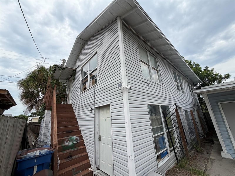 614 15th St N, St Petersburg, FL 33705