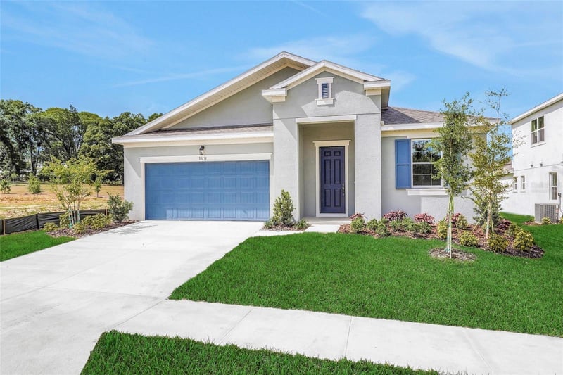 35285 Tuscan Hill Rd, Dade City, FL 33525