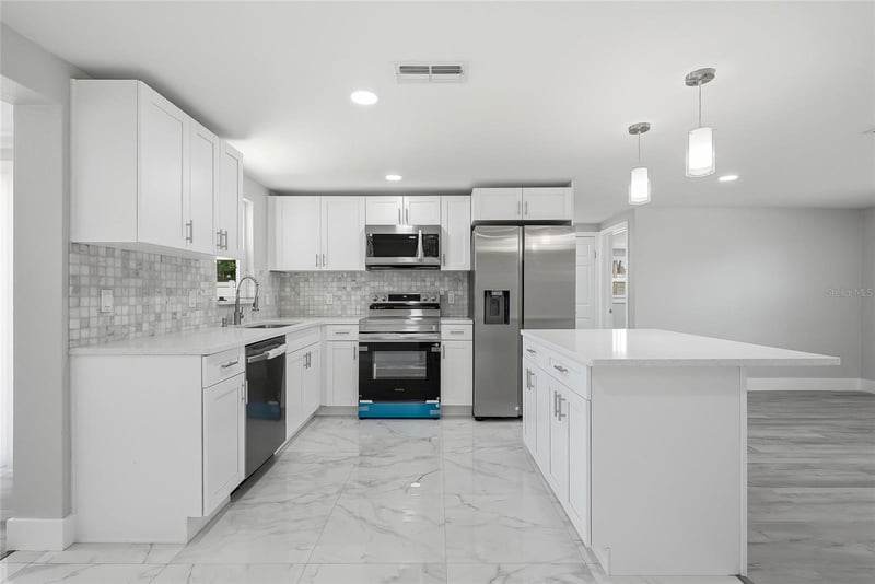 4243 Day Dr, New Port Richey, FL 34652