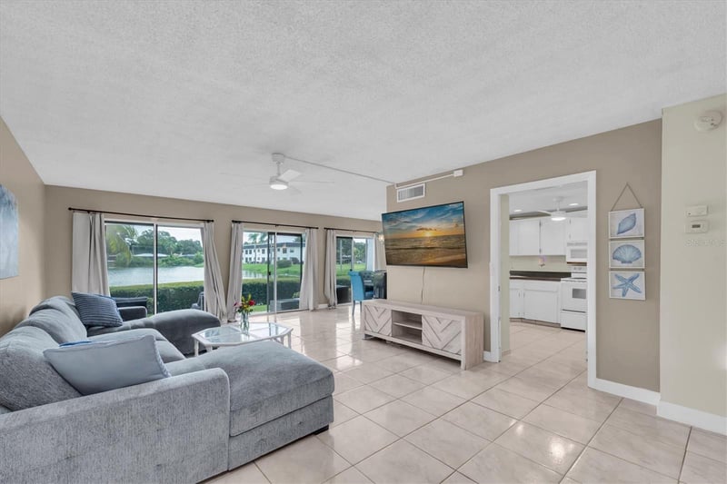 1655 S Highland Ave #J194, Clearwater, FL 33756