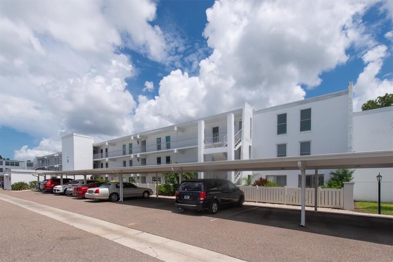 1655 S Highland Ave #J194, Clearwater, FL 33756
