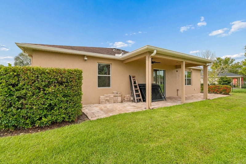 5406 Sandy Shell Dr, Apollo Beach, FL 33572