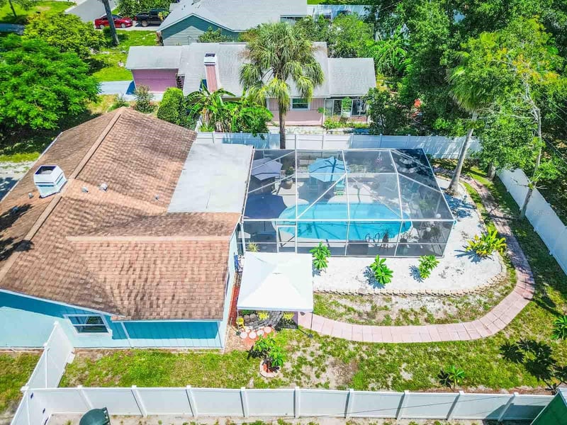2941 Bay View Dr, Safety Harbor, FL 34695