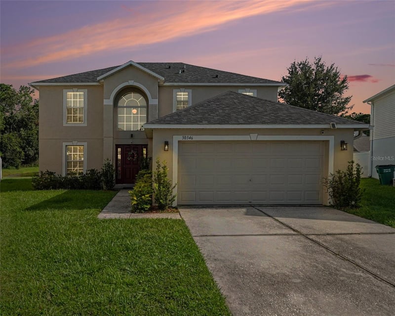 30346 Rattana Ct, Wesley Chapel, FL 33545