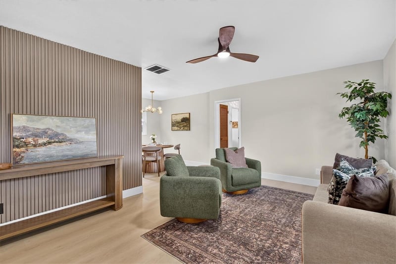5305 E 98th Ave, Temple Terrace, FL 33617
