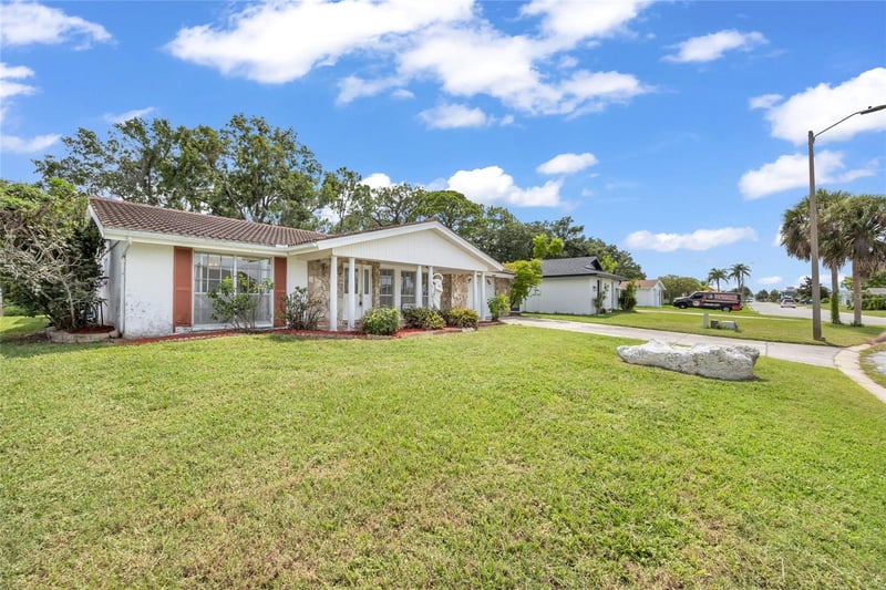 4618 Corner Ct, New Port Richey, FL 34652